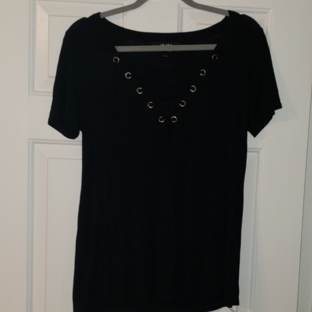 Lulus Womens Strappy Black V-Neck T-Shirt Medium